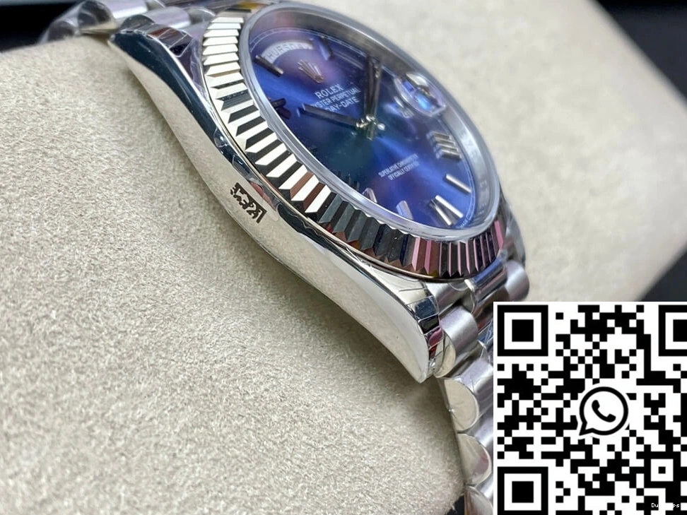 M228236-0007 Rolex Dial Factory EW Date Day Blue 0130